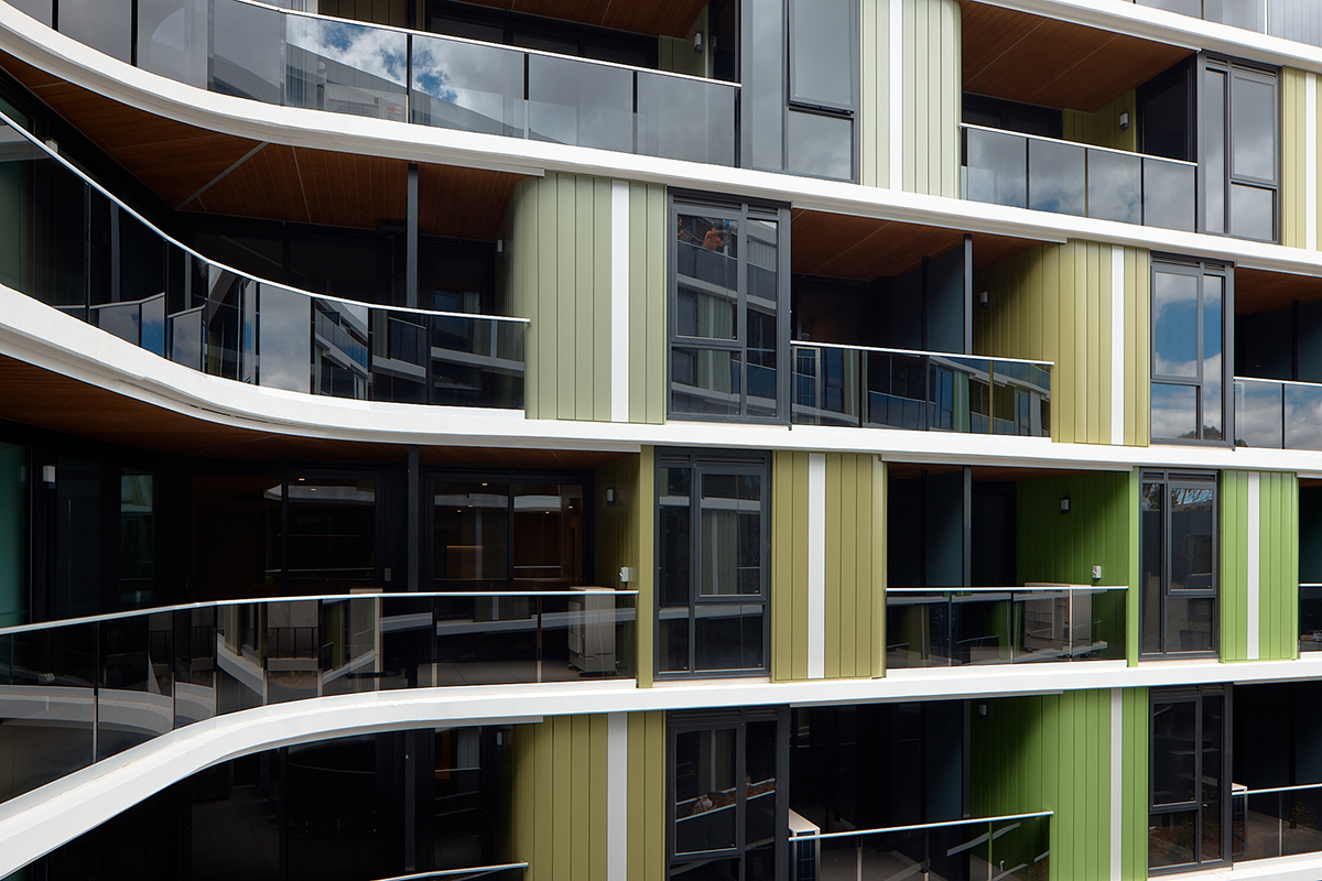 Sierra Apartments, Hawthorn, Victoria. Featuring five COLORBOND® steel colours, these carefully selected hues reflect the changing seasonal tones of Hawthorn's iconic tree-lined streets.