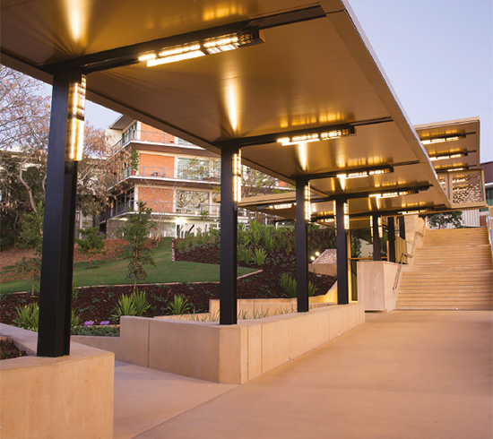 Queensland Uni adds golden touch to walkway 