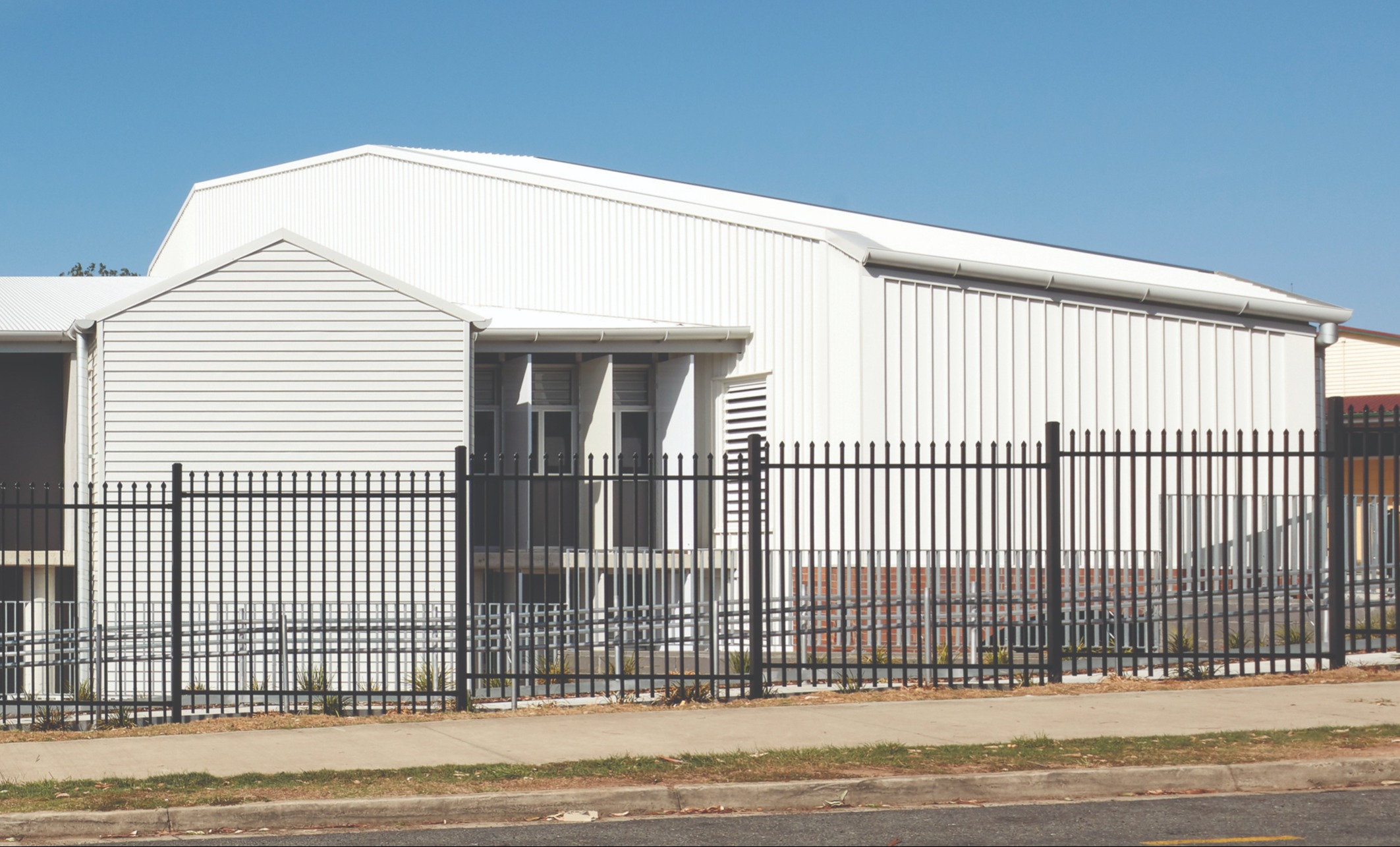 Goodna State School, Queensland - using Lysaght's LONGLINE 305®, WEATHERLINE® and CUSTOM ORB® cladding, all made from COLORBOND® steel.