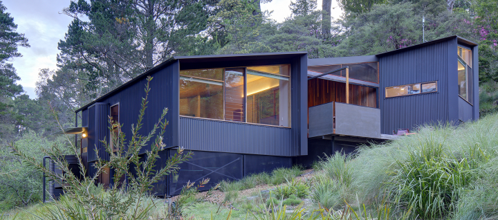 Eco-House Leura | Marra + Yeh Architects | Photographer: Brett Boardman