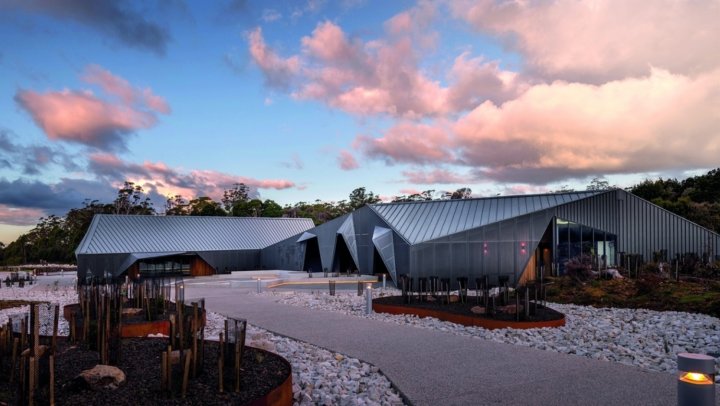 Cradle Mountain Visitor Centre COLORBOND steel Basalt in a Classic finish