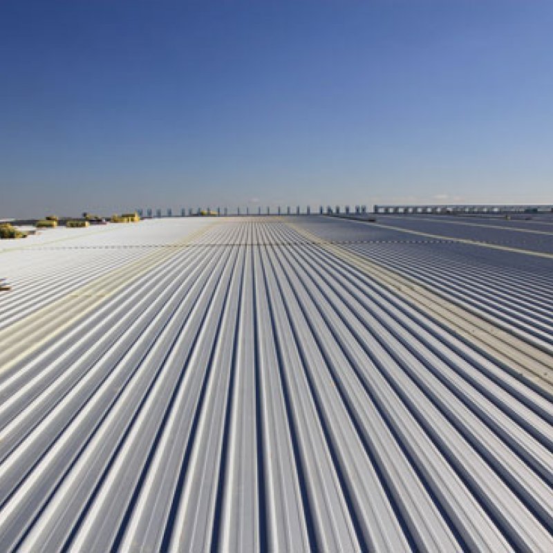 Warehouse cashes in on fast roofing solution - Stramit Building Products Media Release