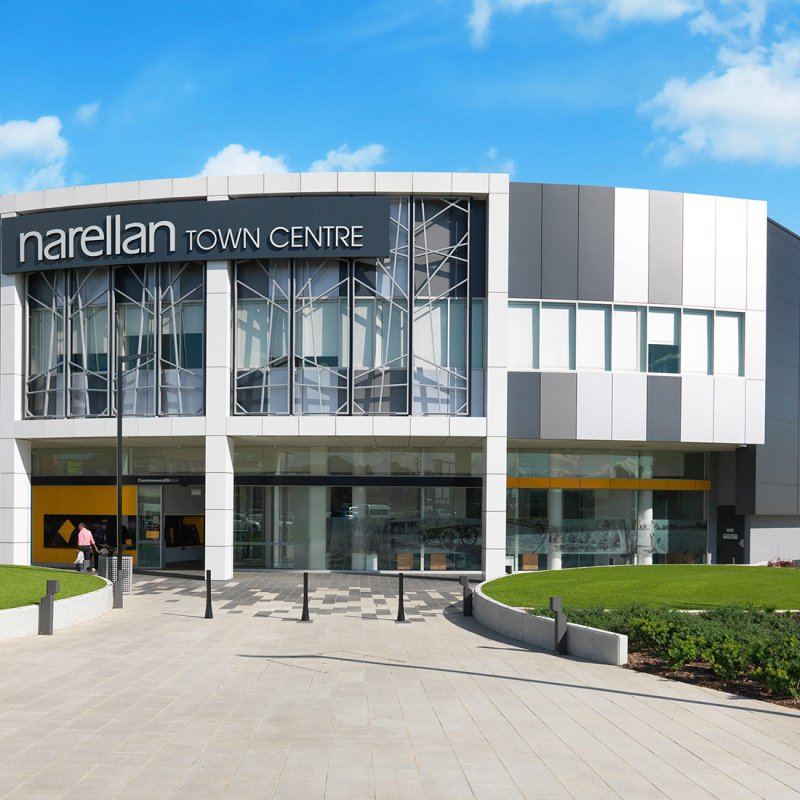 Narellan Town Centre COLORBOND steel facade Monument-Surfmist-Shale Grey