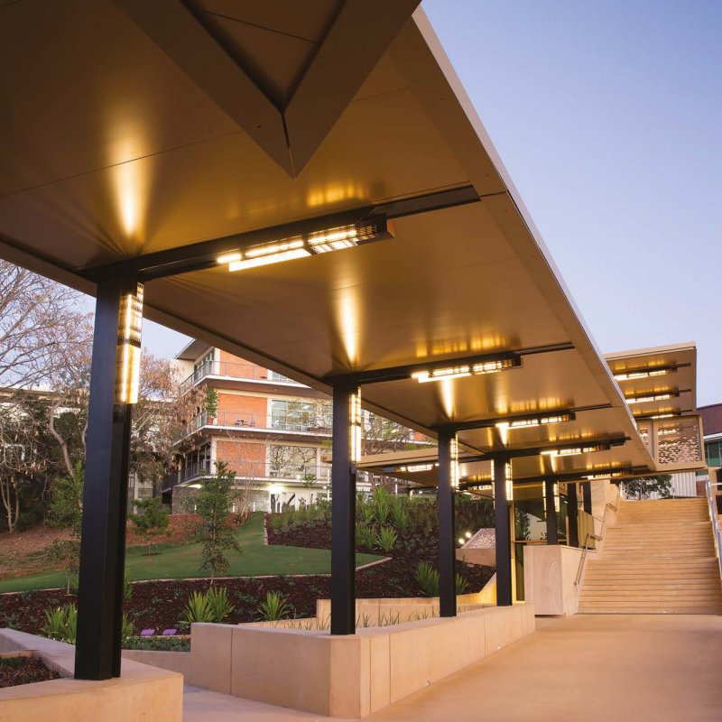 Queensland Uni adds golden touch to walkway 