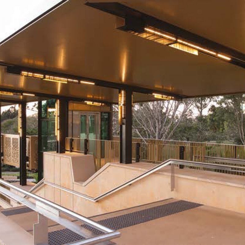 Queensland Uni adds golden touch to walkway 