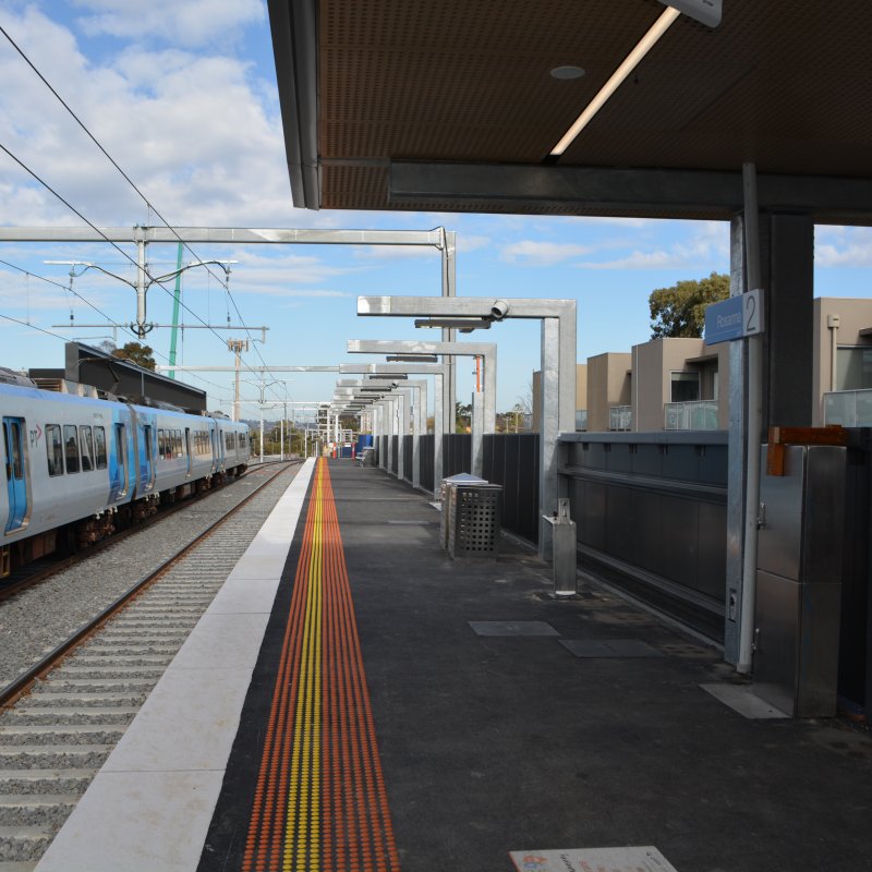 Rosanna Train Station
