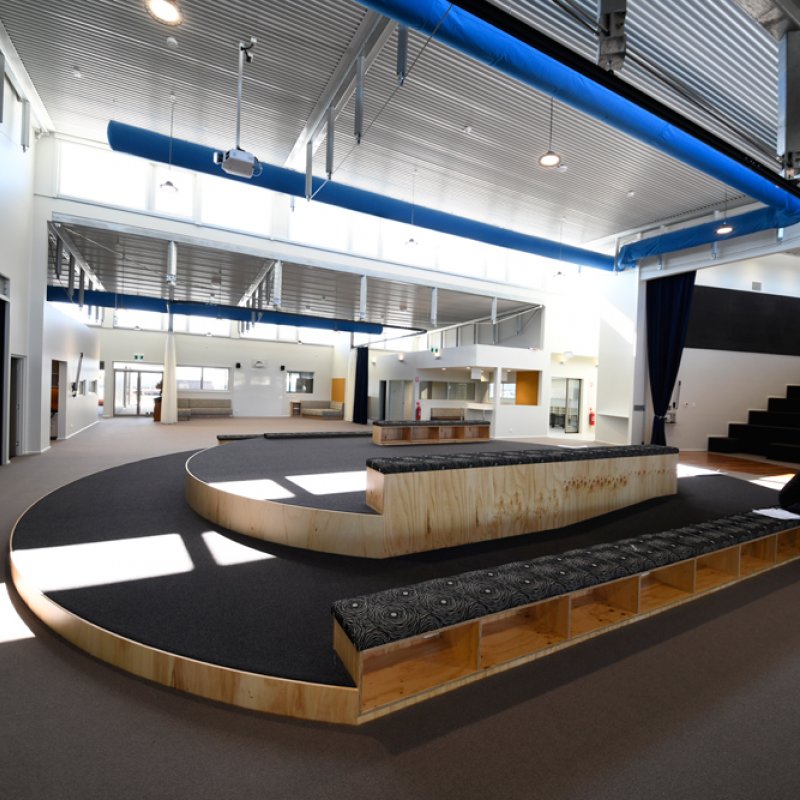 Steeline: St Anne’s Catholic School, Kialla